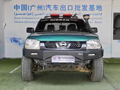 2016 Nissan D22 Gasoline 4WD Modified Pickup Truck thumbnail 1