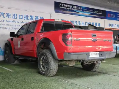 2012 Ford Ford F-150 Raptor 4WD Pickup Truck thumbnail 4