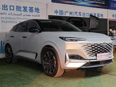 2022 Changan  UNI-K Smart Electric iDD thumbnail 3