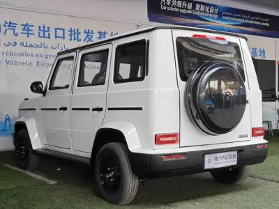 2025 Mercedes-Benz [New Car] G-Class Electric Vehicle thumbnail 4