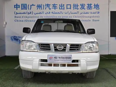 2015 Nissan D22 Pickup, gasoline version thumbnail 2