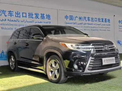 2018 Toyota Highlander thumbnail 3