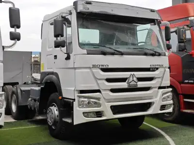 2024 HOWO 6×4 tractor thumbnail 3