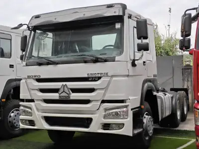 2024 HOWO 6×4 tractor thumbnail 1