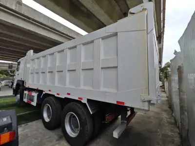 2024 HOWO 6×4 dump truck thumbnail 4