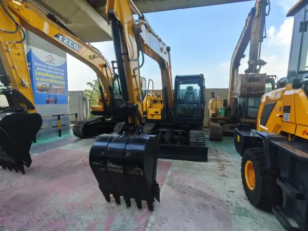 TZ [New Vehicle] TZ80 Tracked Hydraulic Excavator