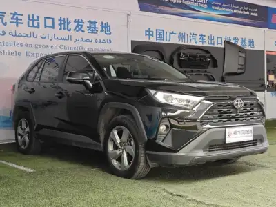 2023 Toyota RAV4 thumbnail 3