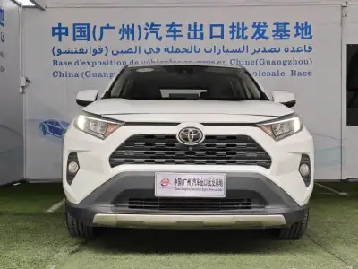 2023 Toyota RAV 4  thumbnail 2