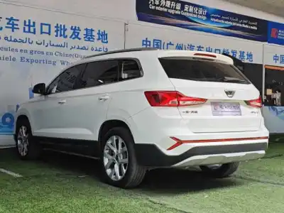 2023 Volkswagen Jetta VS7 thumbnail 4