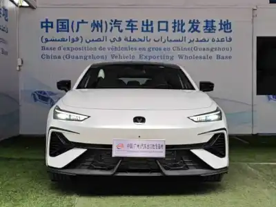 2026 Changan [New Car] Changan UNI-V 3rd Generation 1.5T 500Bar Premium Sport Model thumbnail 2