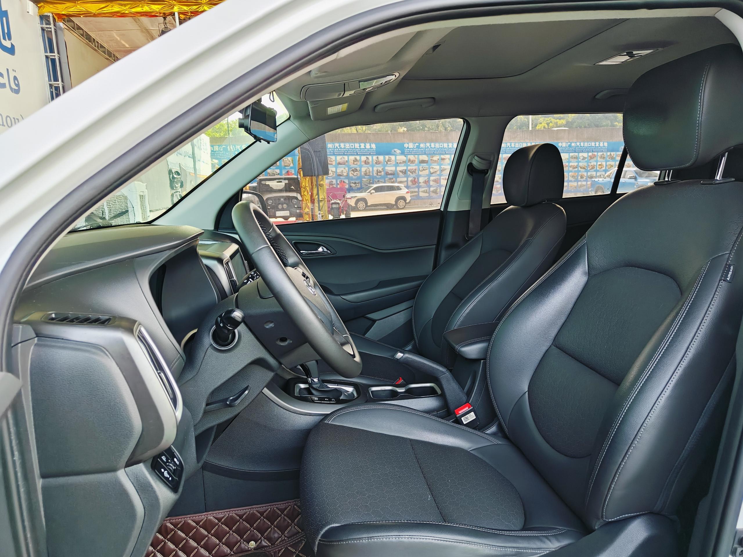 Hyundai ix35 2.0L 自动两驱智勇·畅享版 国V thumbnail 4