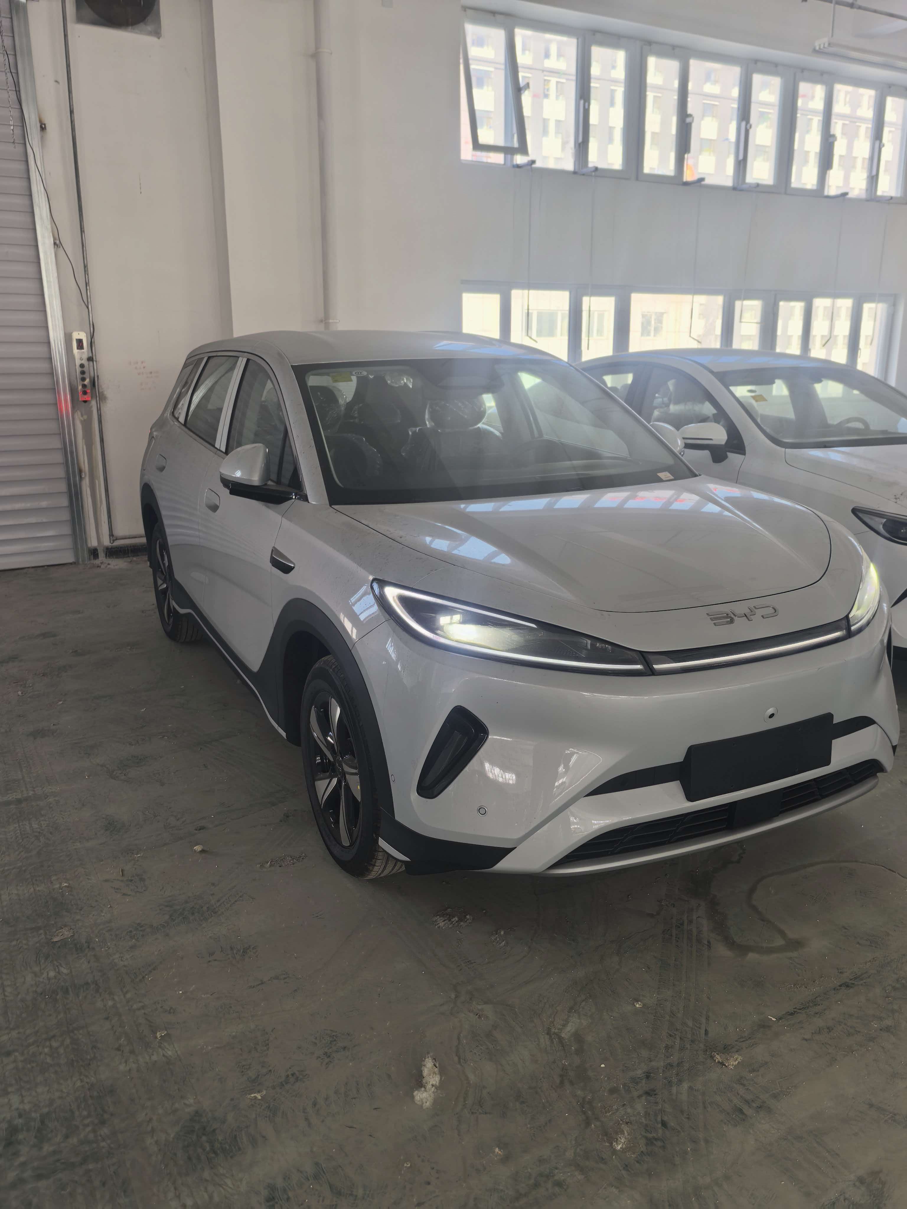 2026 BYD Sealion 05 EV thumbnail 2