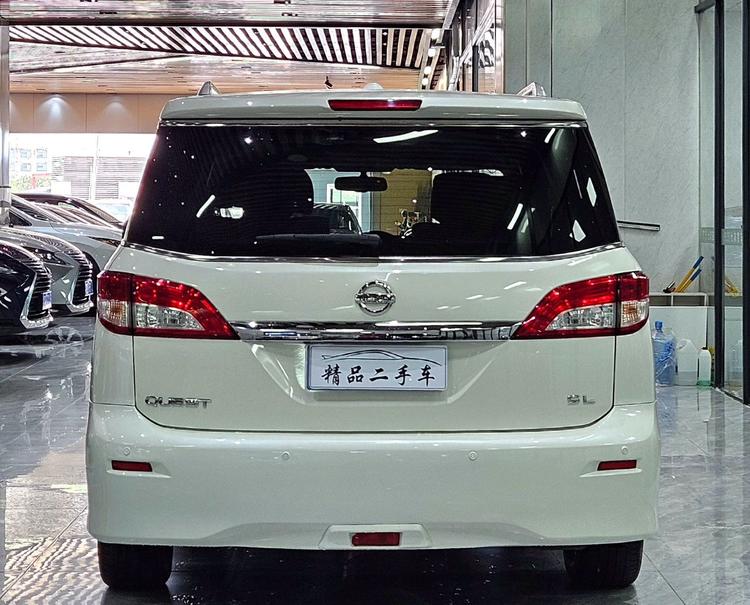2017 Nissan 贵士 thumbnail 4